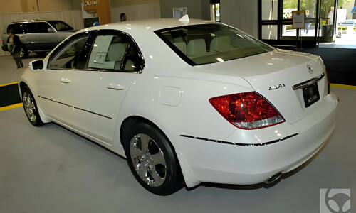 Acura RL #16