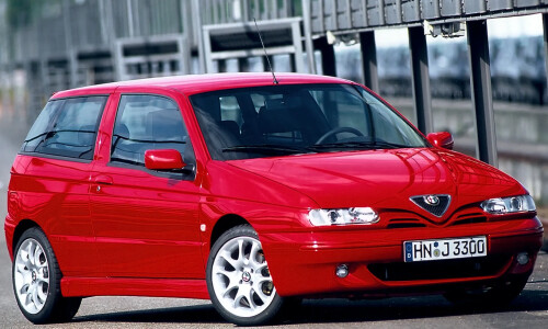 Alfa-Romeo 145 Edizione Sportiva #10