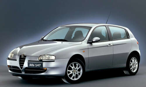 Alfa-Romeo 147 #7