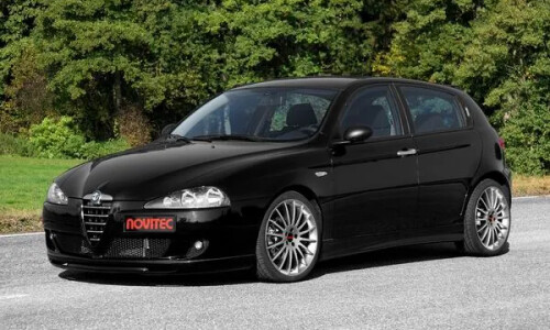 Alfa-Romeo 147 #10