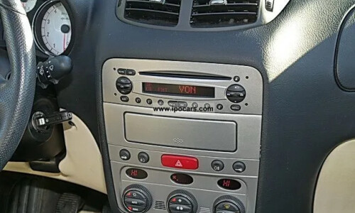 Alfa-Romeo 147 AMICA #8