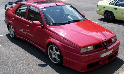 Alfa-Romeo 155 #1