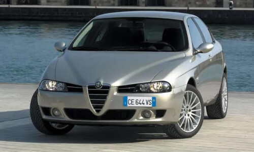 Alfa-Romeo 156 #8
