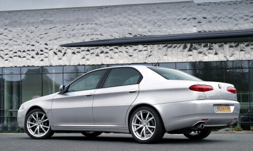 Alfa-Romeo 166 #2