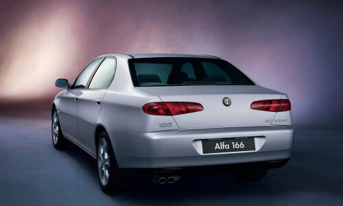 Alfa-Romeo 166 #4