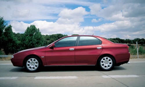 Alfa-Romeo 166 #11