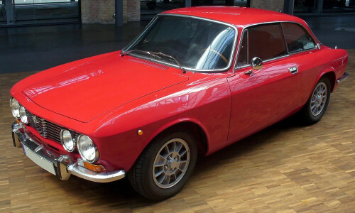 Alfa-Romeo 2000 #7
