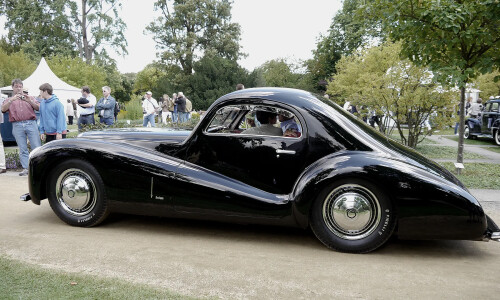 Alfa-Romeo 6C 2500 #12