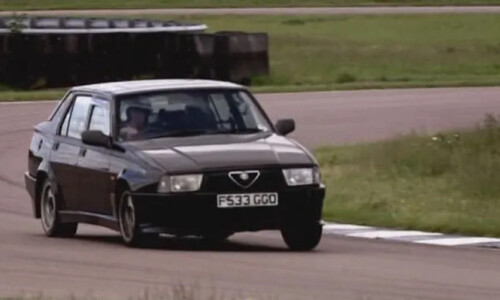 Alfa-Romeo 75 #9