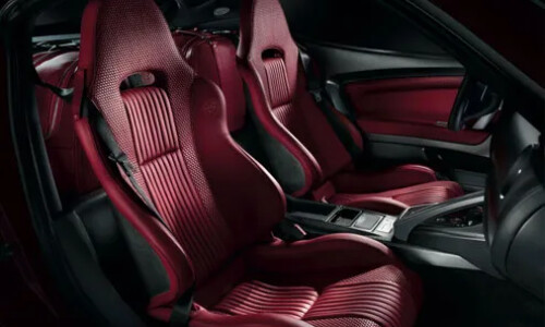 Alfa-Romeo 8C GTA #8