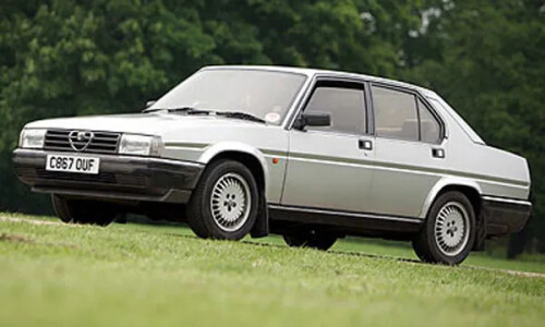 Alfa-Romeo 90 #4