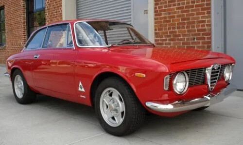 Alfa-Romeo Giulia Sprint GT #3