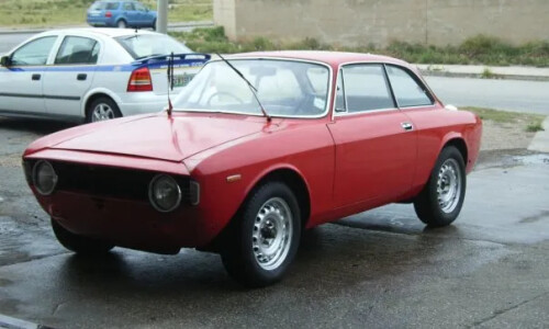 Alfa-Romeo Giulia Sprint GT #11