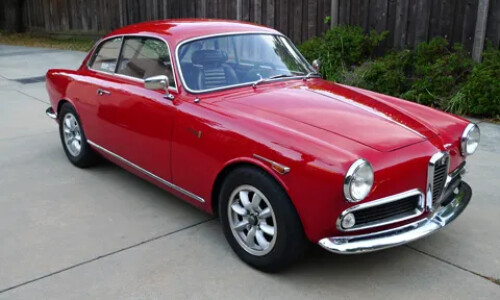 Alfa-Romeo Giulietta Sprint #4