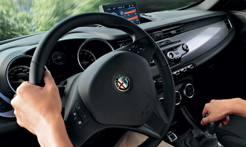 Alfa-Romeo Giulietta TCT #1