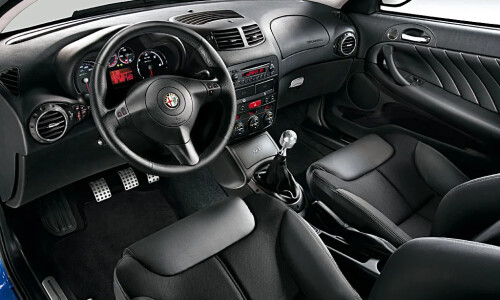 Alfa-Romeo GT #5