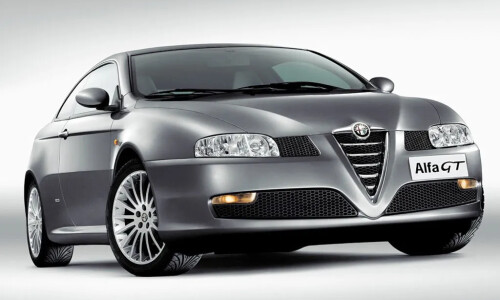 Alfa-Romeo GT #7