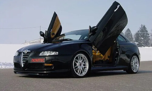 Alfa-Romeo GT #9