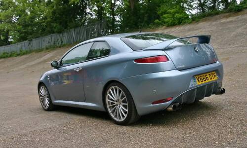 Alfa-Romeo GT #14