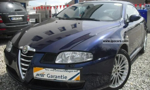 Alfa-Romeo GT Sportiva #8