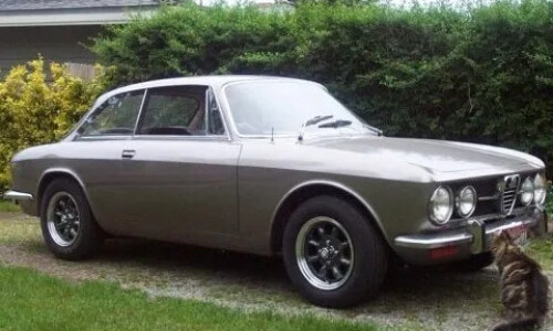 Alfa-Romeo GTV #7