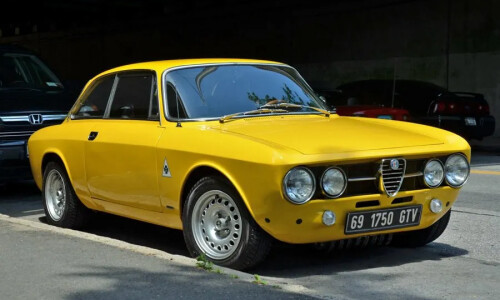 Alfa-Romeo GTV #8