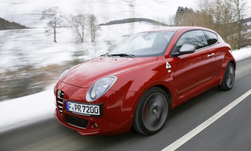 Alfa-Romeo MiTo Quadrifoglio Verde #9