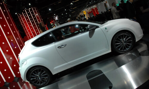 Alfa-Romeo MiTo Quadrifoglio Verde #11