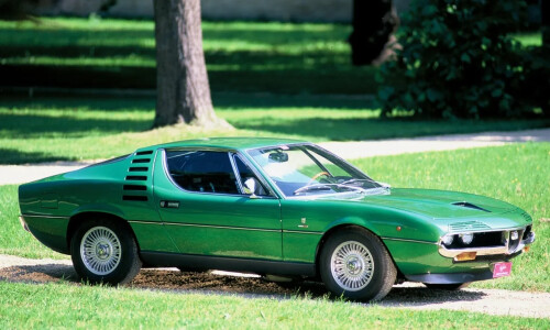 Alfa-Romeo Montreal #7