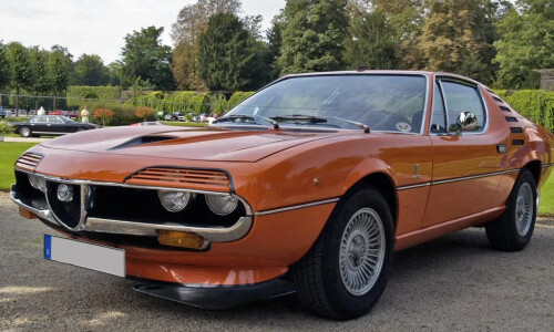 Alfa-Romeo Montreal #13