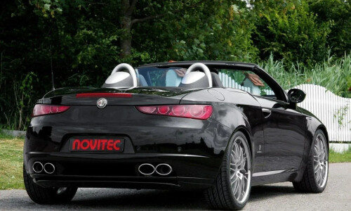 Alfa-Romeo Spider #9