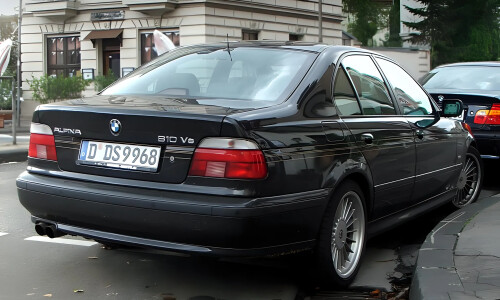 Alpina B10 #16