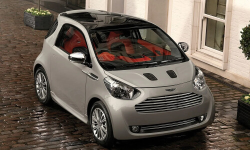 Aston-Martin Cygnet #2