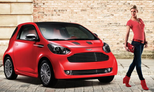 Aston-Martin Cygnet #4