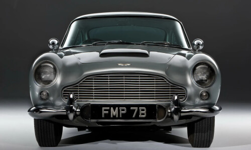 Aston-Martin DB5 #8