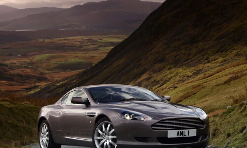 Aston-Martin DB9 #7