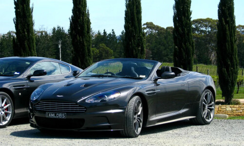 Aston-Martin DBS Volante #8