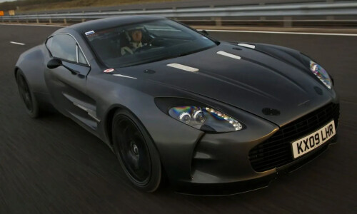 Aston-Martin One 77 #8
