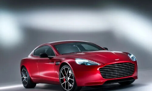 Aston-Martin Rapide S #8