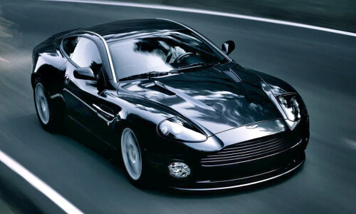 Aston-Martin V12 Vanquish #2