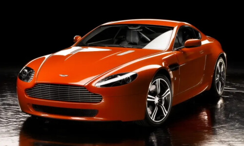 Aston-Martin V8 #7
