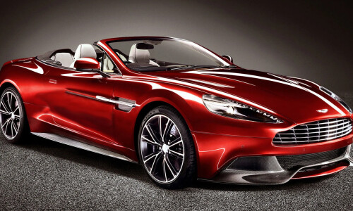 Aston-Martin Vanquish Volante #5