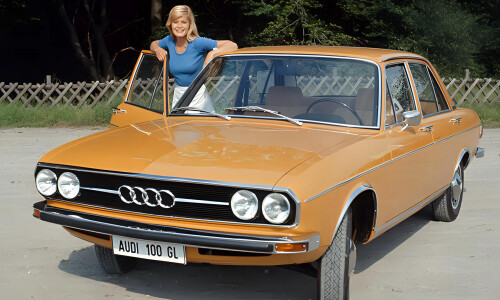 Audi 100 #10