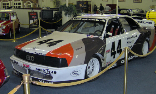Audi 200 #11