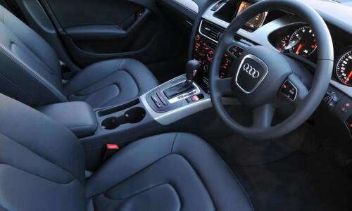 Audi A4 2.0 TDI #6