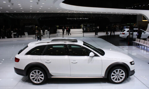 Audi A4 allroad quattro #11