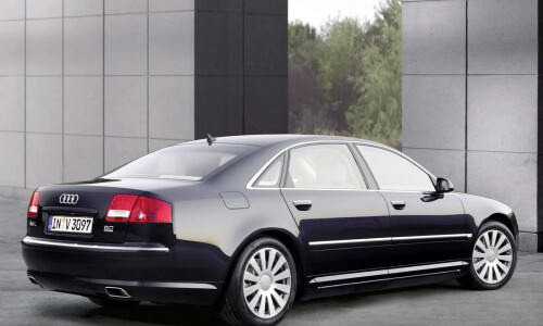 Audi A8 #8