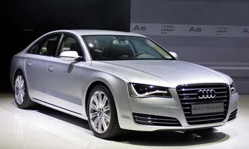 Audi A8 #10