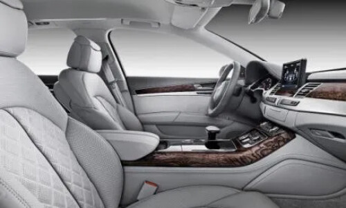 Audi A8 4.2 FSI quattro #2