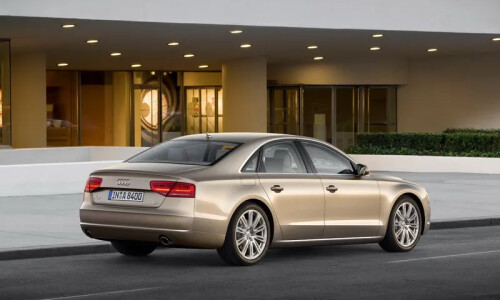 Audi A8 4.2 FSI quattro #4